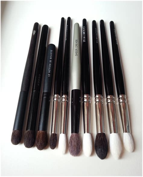 best eyeshadow blending brush